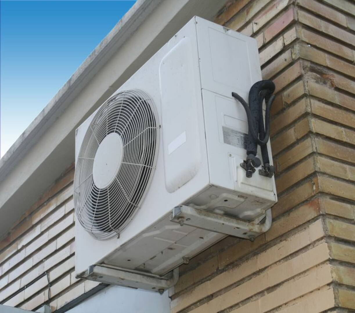 Graham Heating & Air Conditioning logo