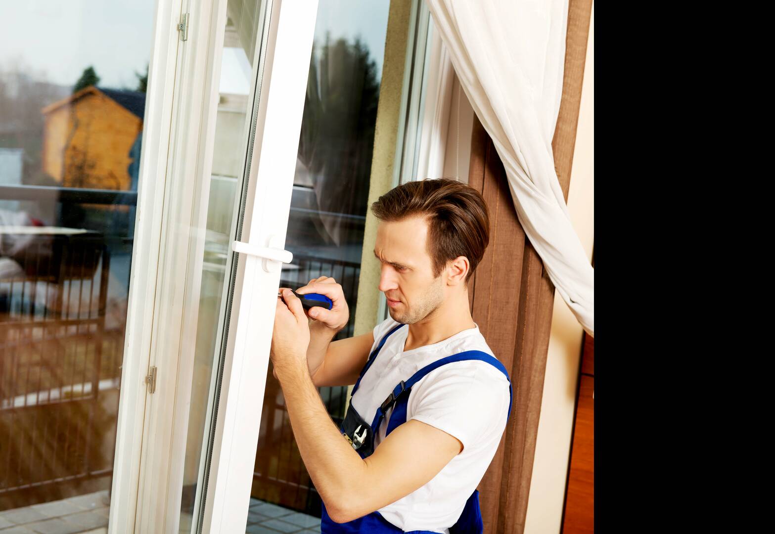 Midwest Window Company logo