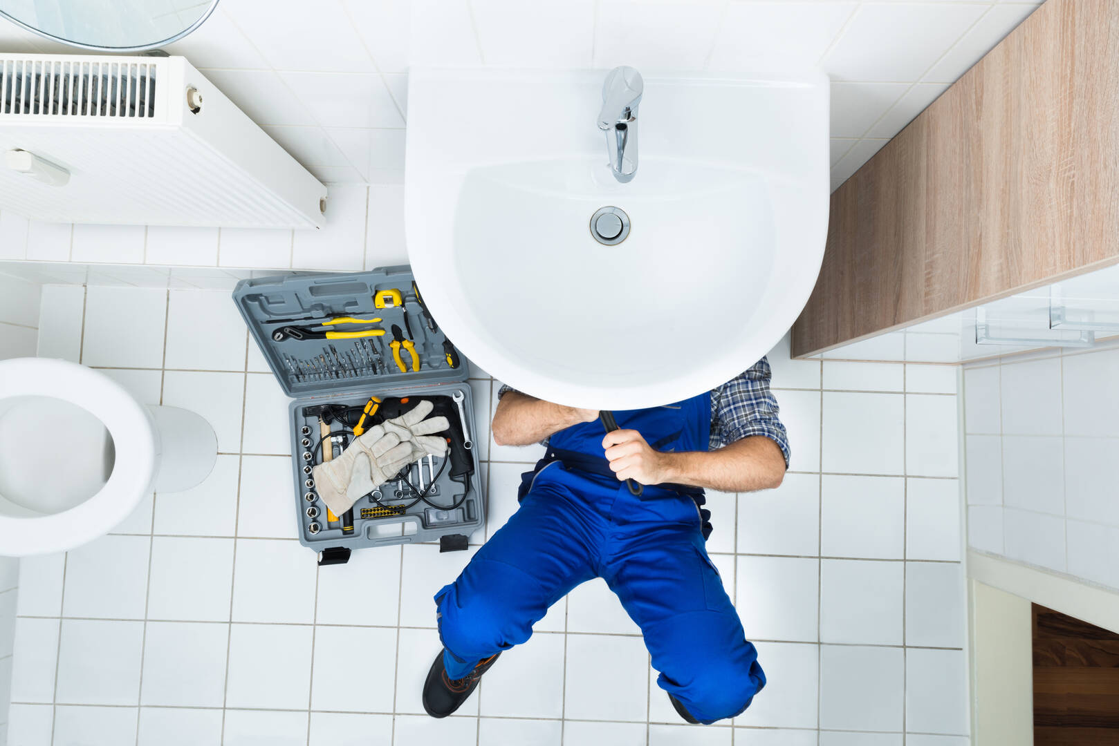 Madison Heights Plumbing logo